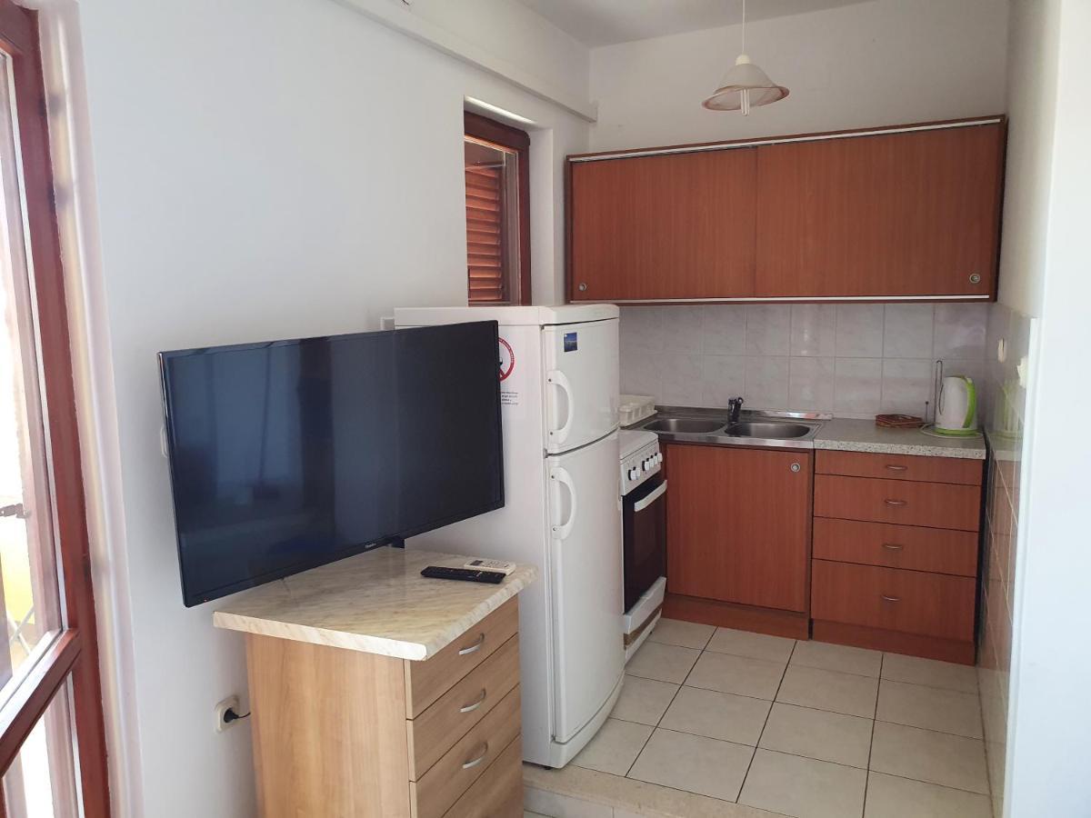 Apartments Viktor Rogoznica  Esterno foto