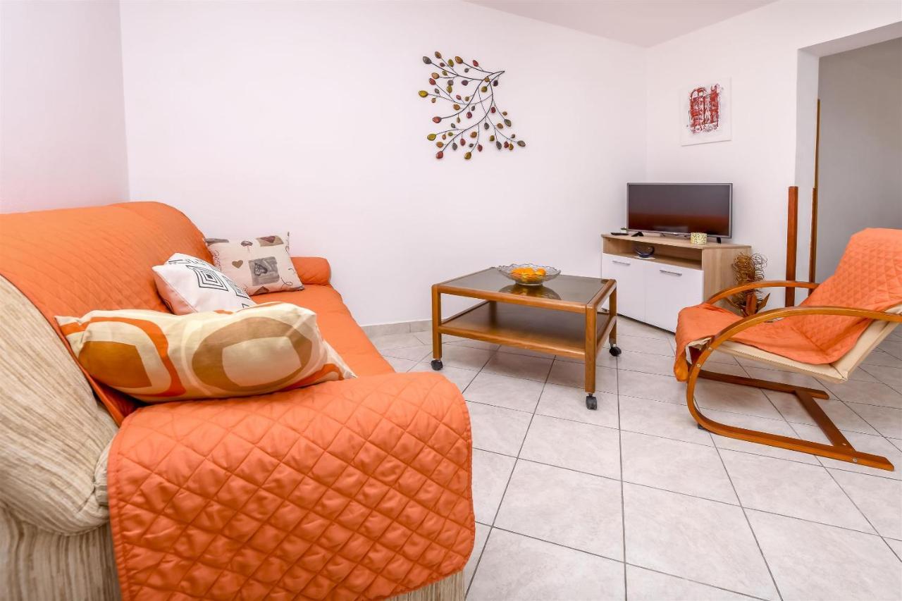 Apartments Viktor Rogoznica  Esterno foto
