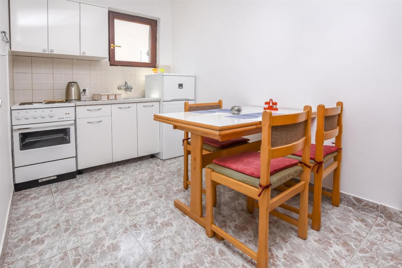 Apartments Viktor Rogoznica  Esterno foto