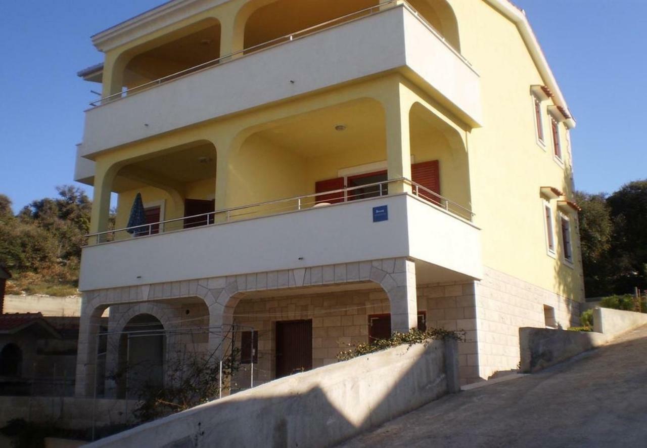 Apartments Viktor Rogoznica  Esterno foto